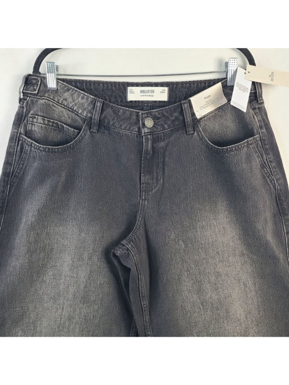 NEW Hollister Women's Low-Rise Baggy Jeans W32 Regular Black Denim Size 14R - Picture 4 of 7